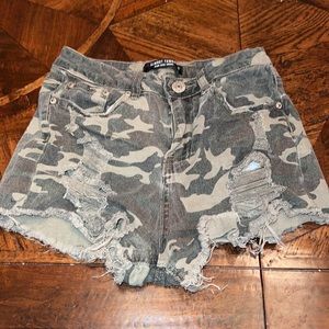 Camouflage High Rise Shorts